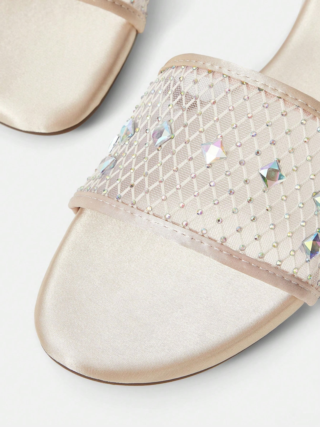 Luna Mesh Flats
