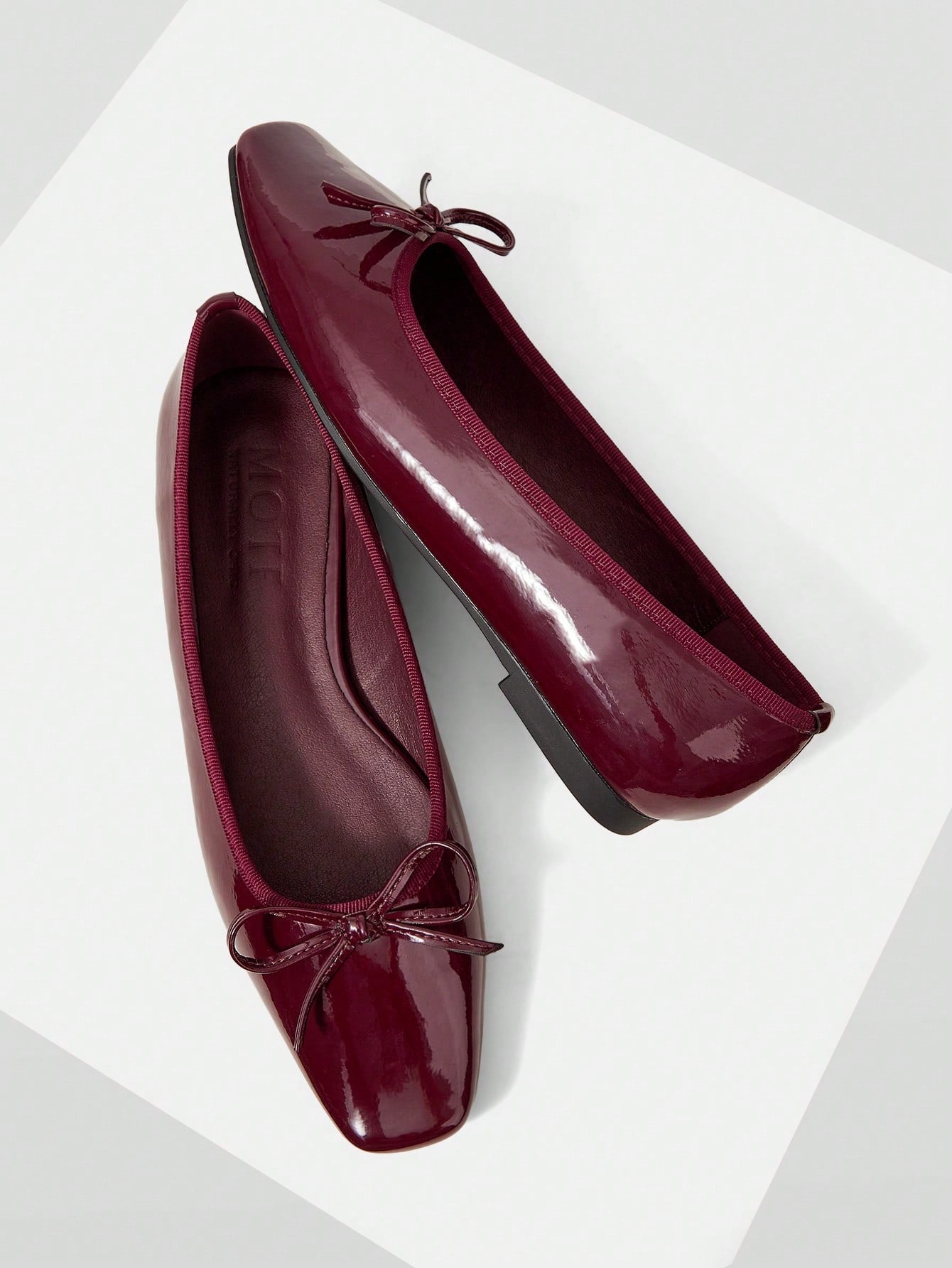 Aria Bow Flats